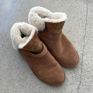 UGG Boots - low cut